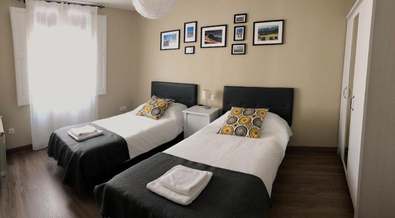 Apartamento Acogedor Y Familiar - Wifi+Chromecast Puigcerdà Kültér fotó